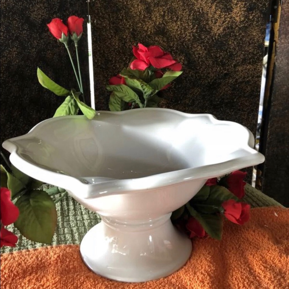 Home Interiors-Ch Retired Hampton Home Compote Vase